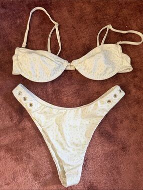 Lahana Bikini Set